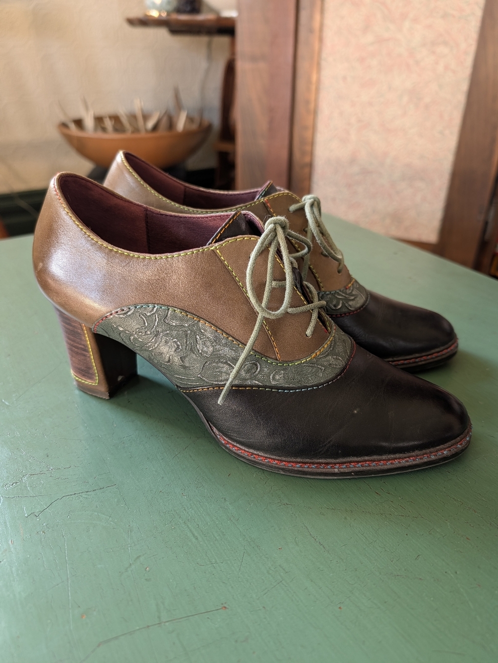 SPRING STEP L’ARTISTE 41 Lavada Leather Heeled Lace Up Oxfords Booties